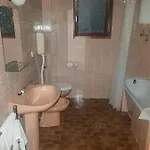 Away From 2 Apartament